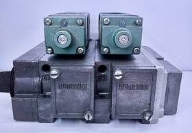 153sa425k Numatics Lot Of 2 Solenoid Valves With Flexibloks 120v 50/60hz