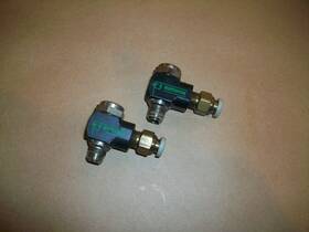 2fcrn Numatics 2pc Flow Control With 1/4 Inch Prestolok Used