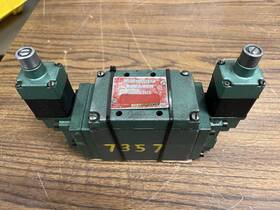 33dsp8000-11b30 Numatics 33dsp8-001b30 Pneumatic Solenoid Valve 120v