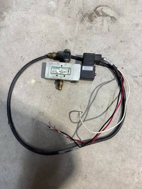 L12ba452b017g61 Numatics Solenoid Valve
