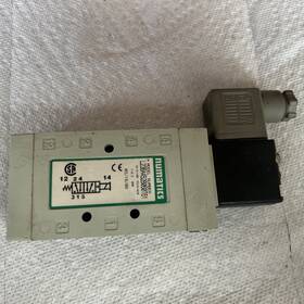 L23ba452b060t61 Numatics Pneumatic Solenoid Valve 24vdc 3/8 Inch Npt 145psi