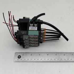 M10sa400m000060 Numatics Fluidigm 2pm-045 8-station Solenoid Valve Driver 12vdc