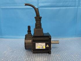 R88m-k1k030t-s2 Omron Ac Servo Motor Moto