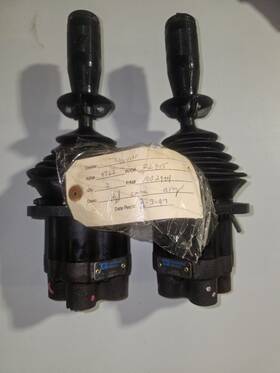 158878 Parker 158879 One Commercial Intertech Hydraulic Joystick Control Valves