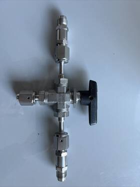 B66xj2-ssp Parker 4z A -b6xj-ssp -b66xj2-ssp Three-way Ball Valve 1/4 Inch 3 In Stock