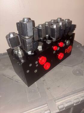850-307c Parker Ic-4665 Hydraulic Valve Body Manifold 1333675 With Solenoid