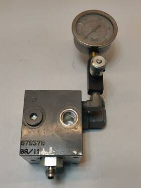 876378 Parker Hydraulic Manifold