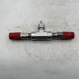 8f-v12ln-ss Parker Stainless Needle Valve 30 Days Warranty See Pics