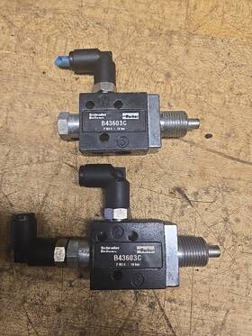 B43603c Parker 2pcs Pneumatic Valve G1/8 Port Size 2 Position Plunger Poppet 1a6