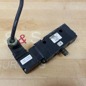 B511aca53a Parker Pneumatic Solenoid Control Valve - Used