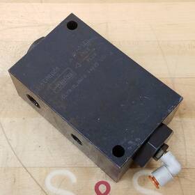 Bacp600s-40b Parker Check Valve - Used