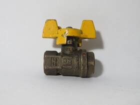 Bvgt4-3 Parker Bvgt4-3/8c 2/2 In-line Ball Valve Female Dn10 G3/8 Inch Paint Damage Used