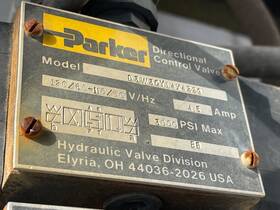 D3w3cy14x4221 Parker Dual Solenoid Hydraulic Valve