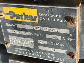 D3w7cy14x4218 Parker Dual Solenoid Hydraulic Valve