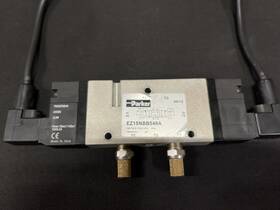 Ez15nbb549a Parker Unused Double 3 Way Solenoid Inline Air Control Valve