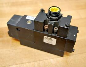 H11e3bg353166ca Parker Pneumatic Valve 35-150psi - Used