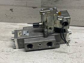 L6456910253 Parker Ported Solenoid Directional Control Valve