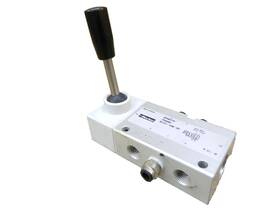 Pd45480 Parker 2 Position 5/2 Way Pneumatic Valve 1/4 Inch Npt