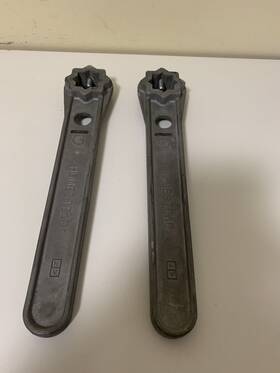 K4-u-493 Pdcco Homestead 1599-c Valve Wrenches 2 Lot