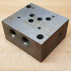 5-22201 Phd Inc Pneumatic Distributiion Block - Used