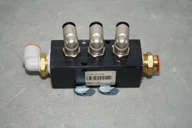 Pcm30-375-03b Polyconn Manifold 3-port #x4846