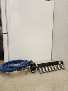 Polypcm30-375r-06bw Polyconn Pcm30-375r-06bw 16 Connection Air Conn Pneumatic Manifold 2-1/2 Inch In X 12-3/8
