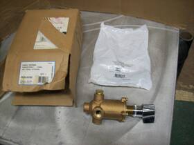 E4270000 Powers/watt Balancing Valve - With Bent Stem