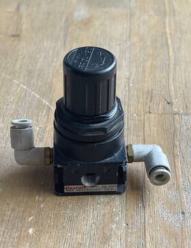 0821302727 Rexroth Pressure Control Valve 1/8 Inch Npt