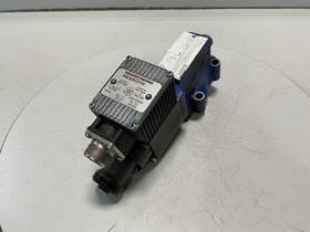 Dbemce30-37 Rexroth 200yn-340 Dbemce30-37/200yn-340 Servo Valve Used #149918