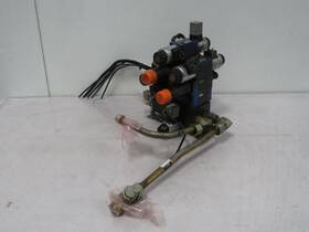 Ga-11894 Rexroth Dp2-43/210ym/12 Zdr 6 Zs2 6-1-64/v Hydraulic Valve Assembly P/n