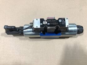 4wree10v50-22 Rexroth R900927235 Bosch Hydraulic Proportional Directional Valve