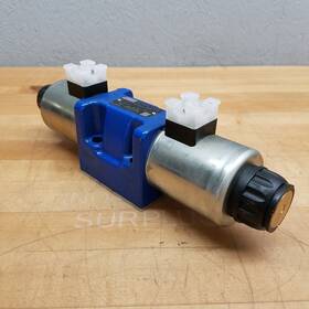 R901350338 Rexroth Directional Spool Valve - Used