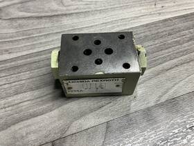 311a131pr2 Rexroth Z2s6a40/l55 / Uchida Valve Used #311a131pr2