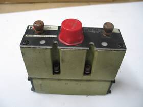 8076c3332 Ross New Manifold Base Solenoid 5w/2p Det Valve 5 Pin 115vac Q0136