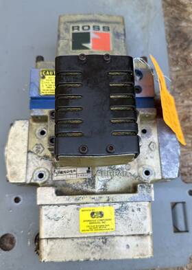 D3573a6152 Ross Controls 3573a6152 Valve. Serviced By Hydraulic Component Services Co