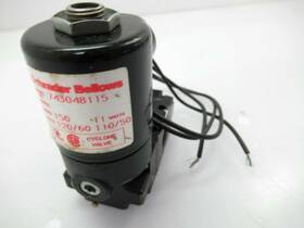 524011115 Schrader Bellows 3-way 2-position Solenoid Spring Return Used Tested