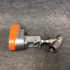 040vk152031s01 Schubert & Salzer 7210/040vk152031s01 And 1-1/2 Inch Ss Motorized Angle Control Valve