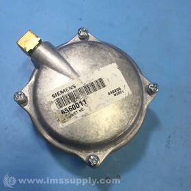 656-0011 Siemens 1/2 Inch Flare Brass Radiator Valve 9132