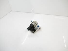 Ar10-m5h-z Smc Ar10m5hz Regulator With Fittings And Bracket