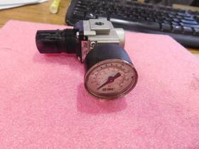 Ar20-n01-nz Smc Pneumatics Model Ar20-n0h-z Regulator With Gauge