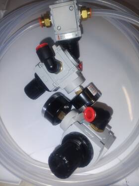 Ppr2-n02b-2 Smc Ar20-n02b-z Pneumatic Air Regulator Lot Of Three