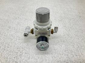 Ar30-n03bg-z-a Smc Pneumatic Regulator 7-100 Psi Ar30n03bgza Tsc