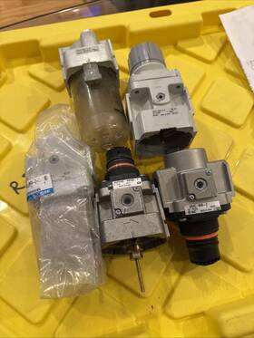Ar40-n06-z Smc 6- Pneumatic Regulator Assembly Ar40n06z 1 New See Pics
