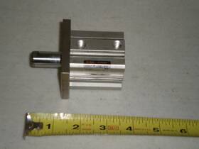 Cdq2f32-20d-a73 Smc New Pneumatic Compact Cylinder Free Shipping