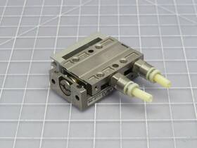 T185179 Smc Mxj8l-5 Sliding Table Cylinder 0.15-0.17 Mpa
