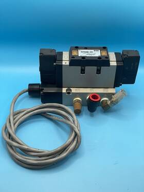 Nvfs4400-5fz Smc Solenoid Valve With Manifold Sub Base And Piping