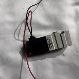 Nvkf332 Smc 5h M5 X1 Solenoid Valve Directional 3-port New No Box