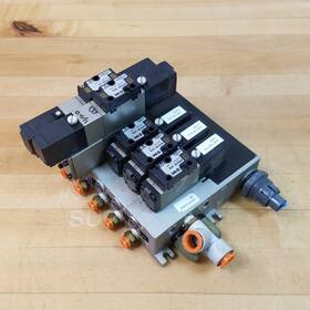 Nvv5fs2-01t1-05 Smc Pnematic Valve Assembly 5 Port - Used