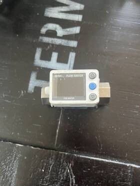 Pf3w704-n03-a-f Smc Flow Switch