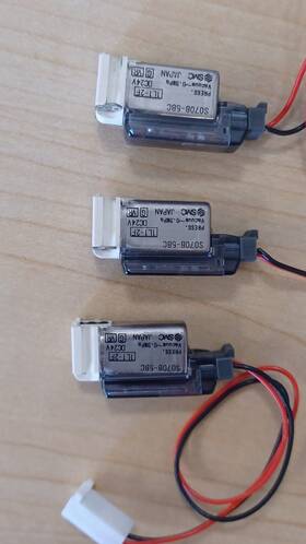 S070b-5bc Smc Valve Base Mount With Screws S070 Solenoid 3-port Lot Of 3